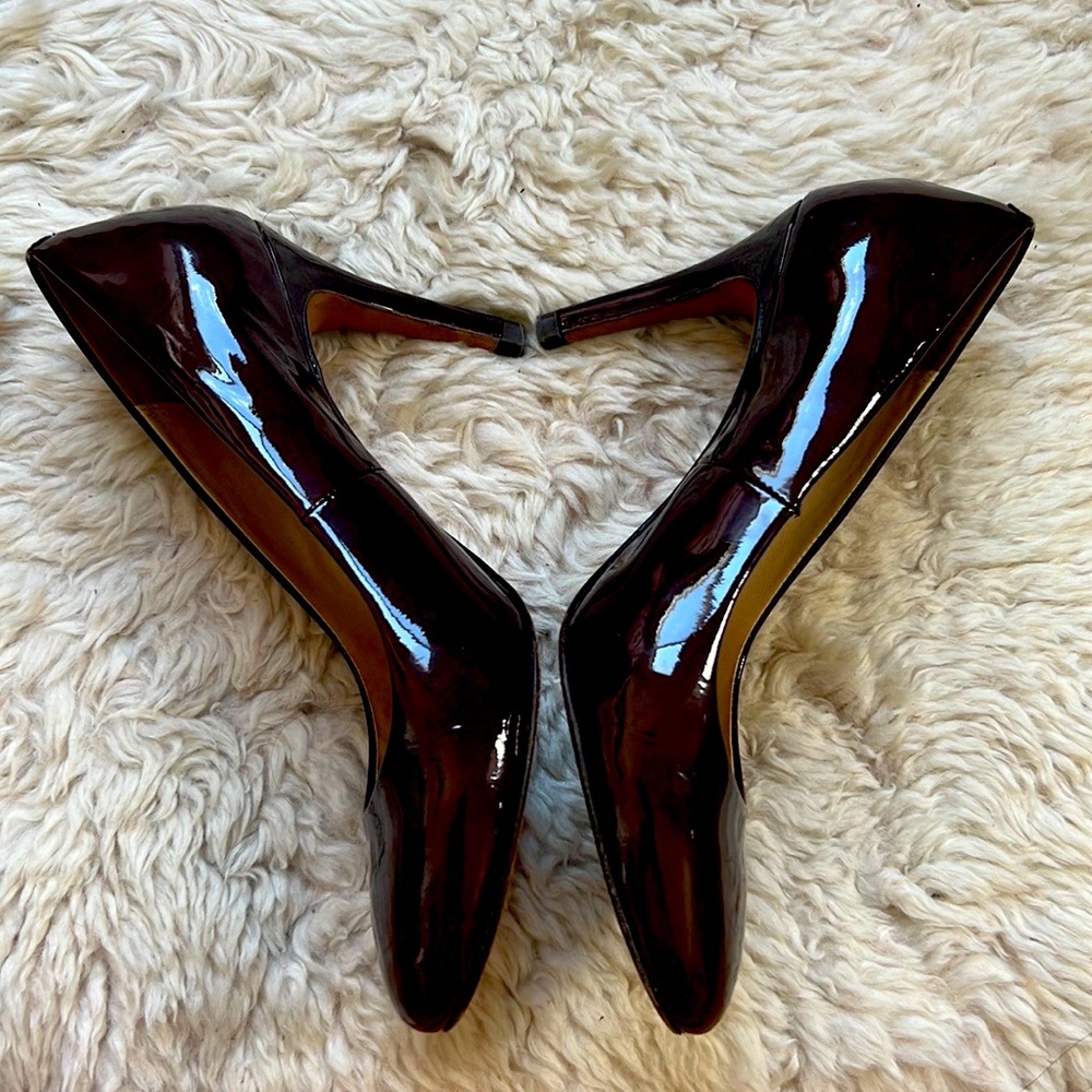 Dark cognac Italian leather 3” heels from Mossimo Dutti. Sz 37/US 6.5.